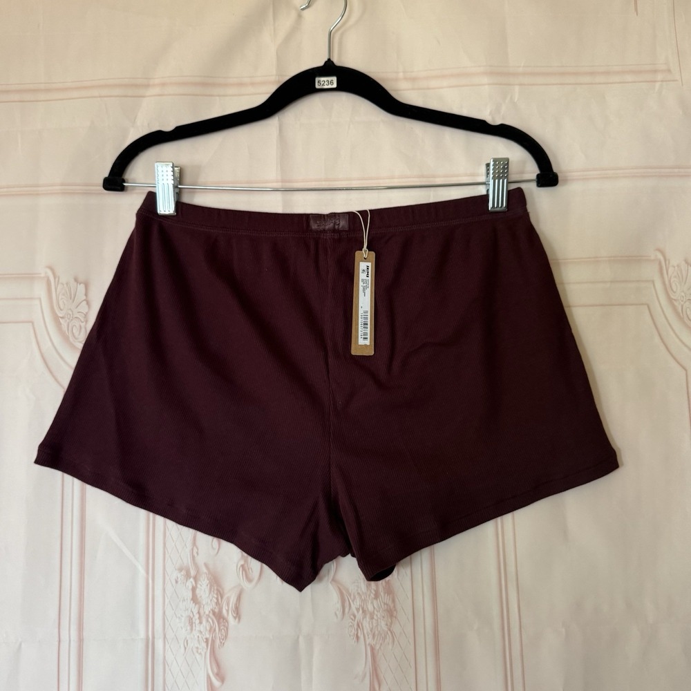 Skims Cotton Rib Loose Short In Currant Size Small NWT
